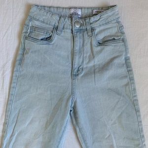 Cotton Light Wash Mom Jeans